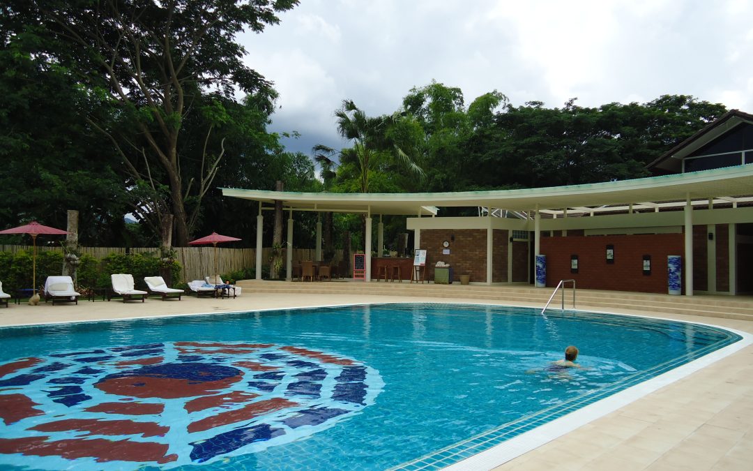 piscina-apa-sarata